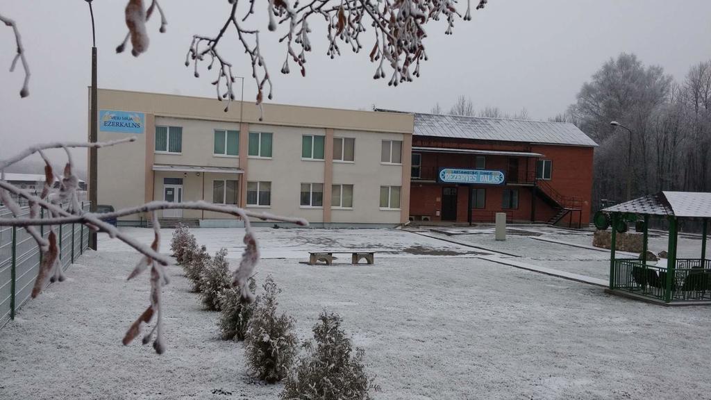 Hotel Viesu Maja Ezerkalns Krasław Zewnętrze zdjęcie